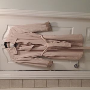 Aritzia Babaton Maximo Trench Small